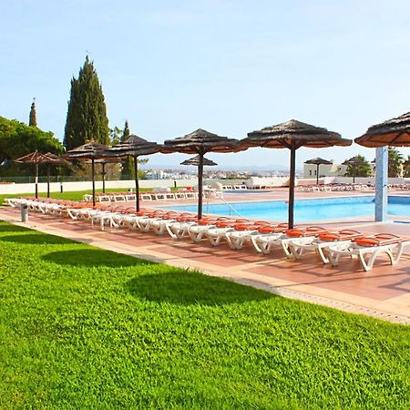 Cozy And Stylish Studio Apt Just 800M From The Beach - New On Booking! Albufeira Buitenkant foto