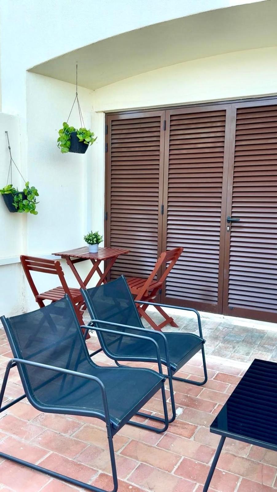 Cozy And Stylish Studio Apt Just 800M From The Beach - New On Booking! Albufeira Buitenkant foto